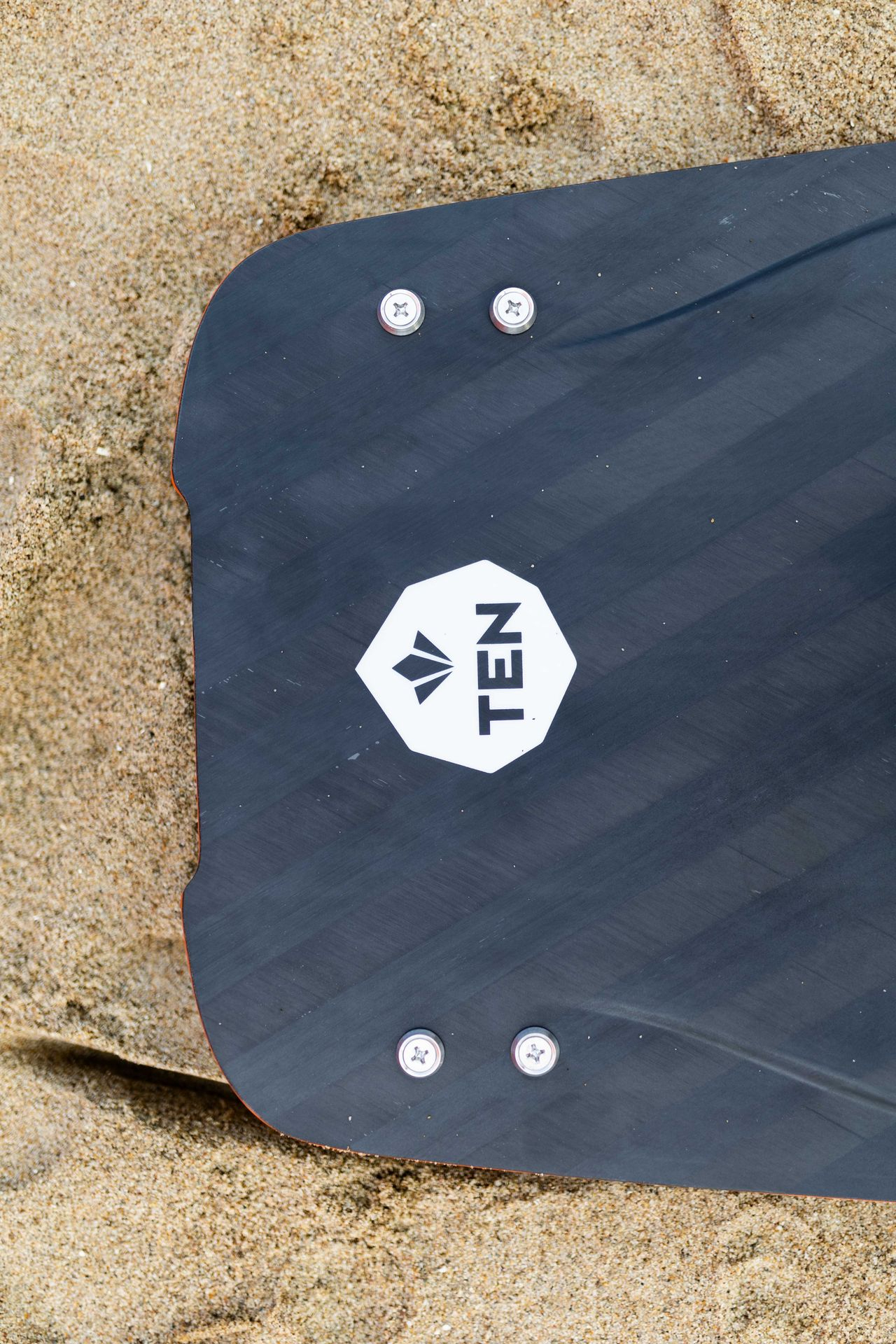 Carbon kiteboard Carbon kiteboard